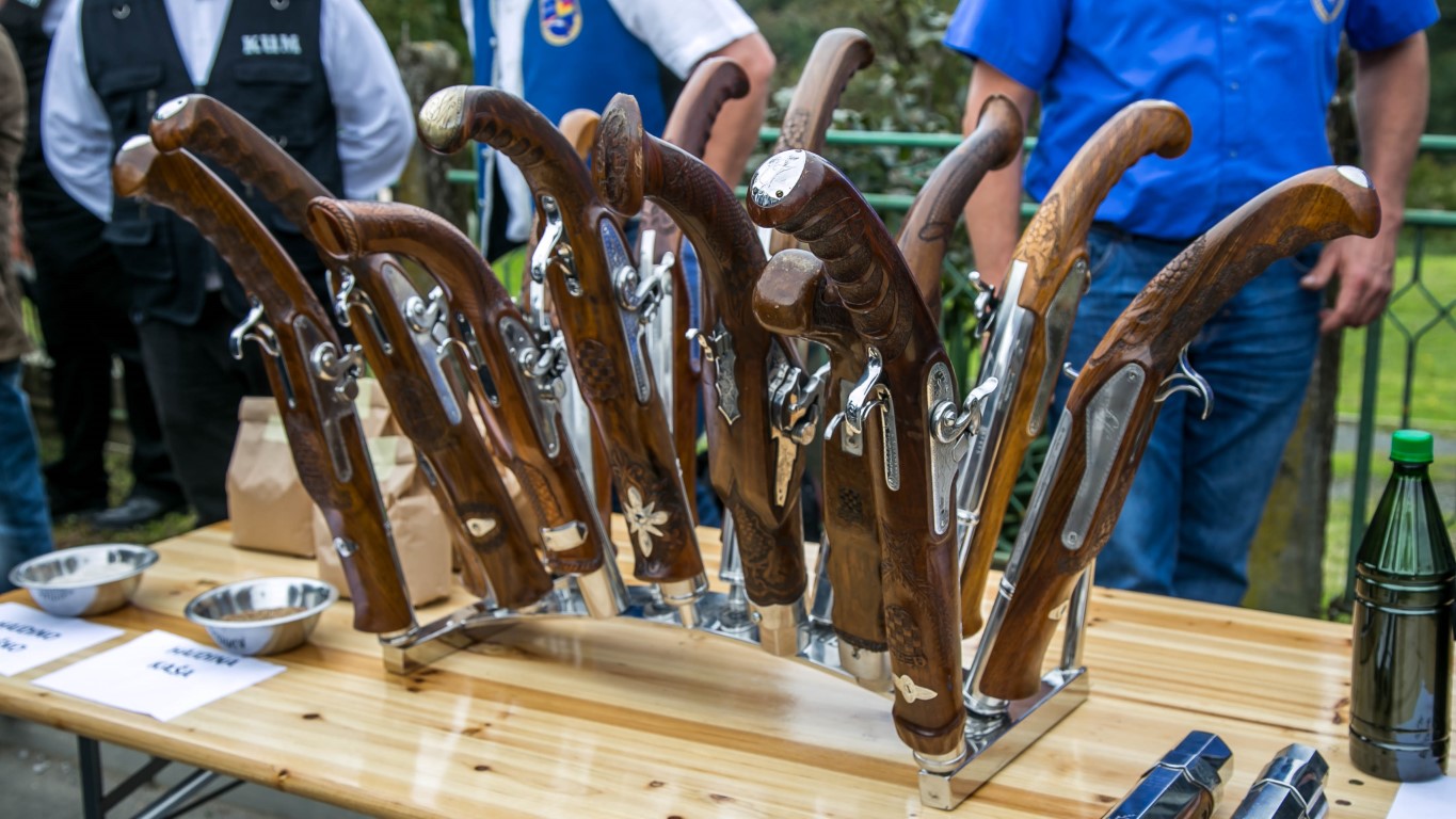 Image 5489692 (auto)