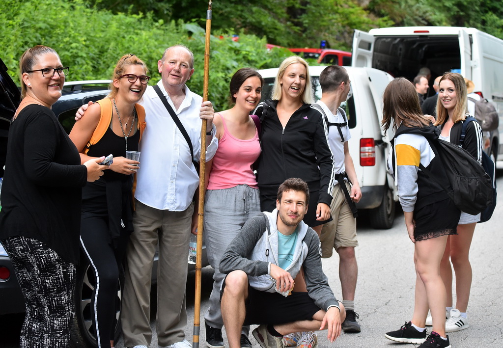 Image 4542370 (auto)