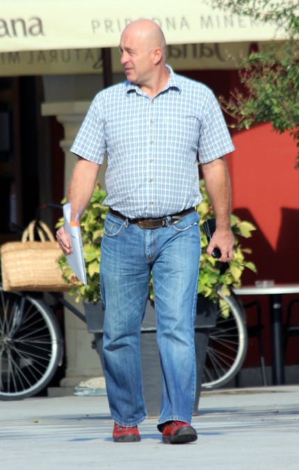 Image 5465450 (auto)