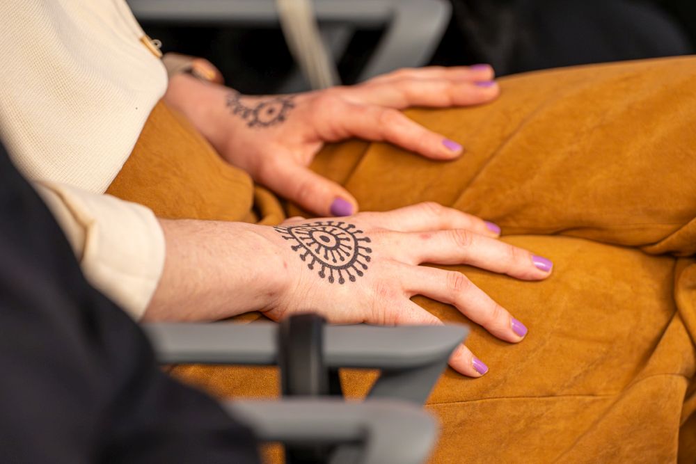 Vesna Haluga, predstavljanje knjige Znamen