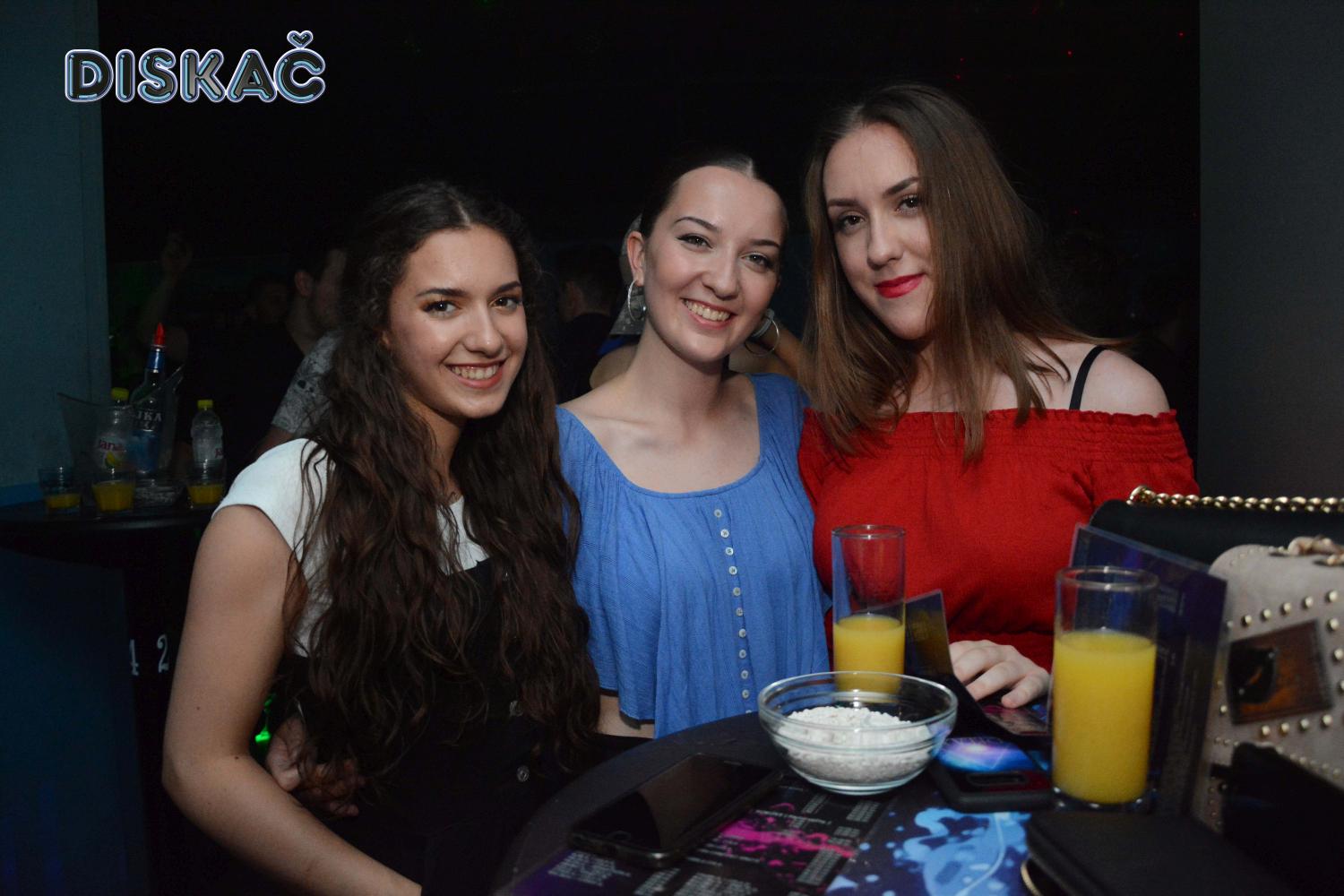 Image 3822941 (auto)