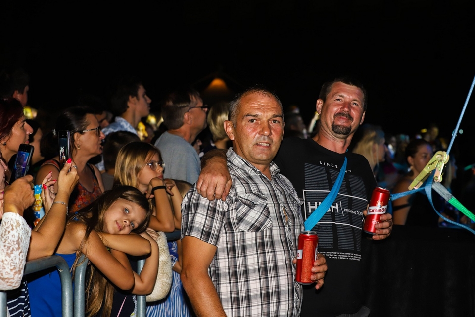 Image 5436874 (auto)