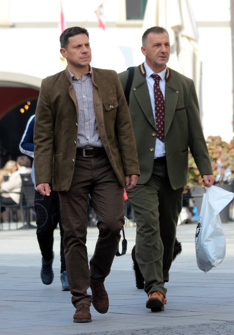 Image 5492686 (auto)