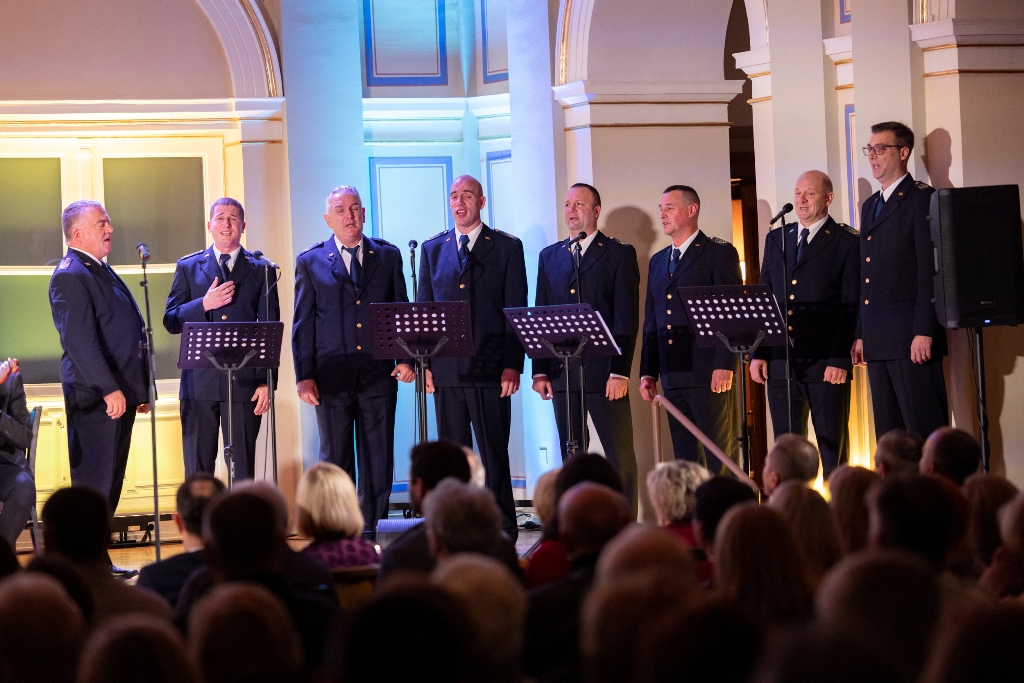 Varaždinski tamburaški orkestar i klapa ‘Sv. Juraj’