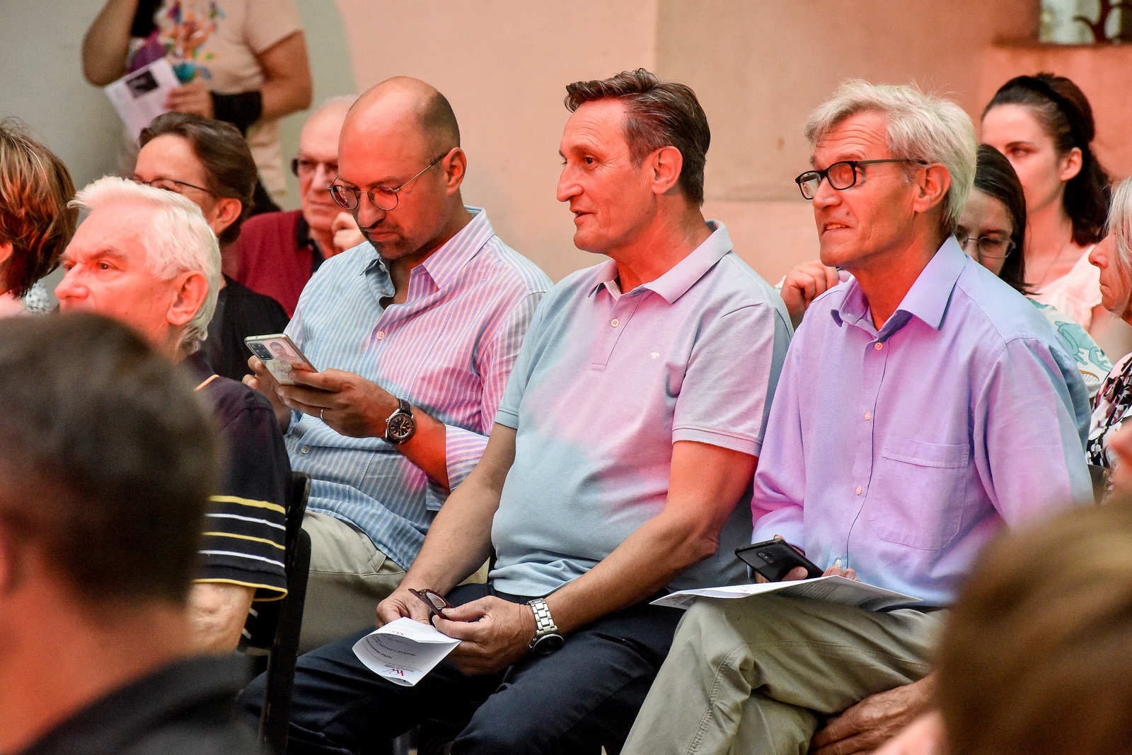 Image 5420840 (auto)