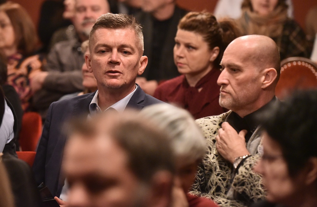 Majka Hrabrost i njezina djeca