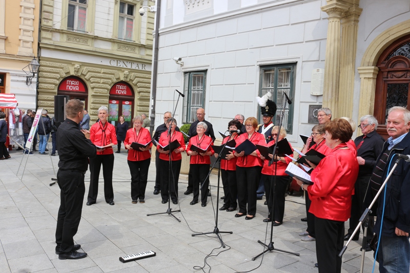 Image 3612413 (auto) Image 3612413 (auto)