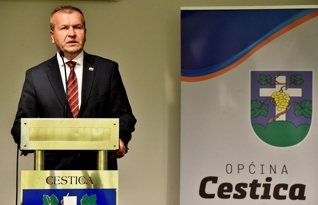 Image 5838013 (auto)