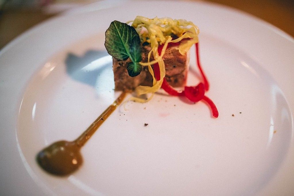 1680742614382084595654618021782