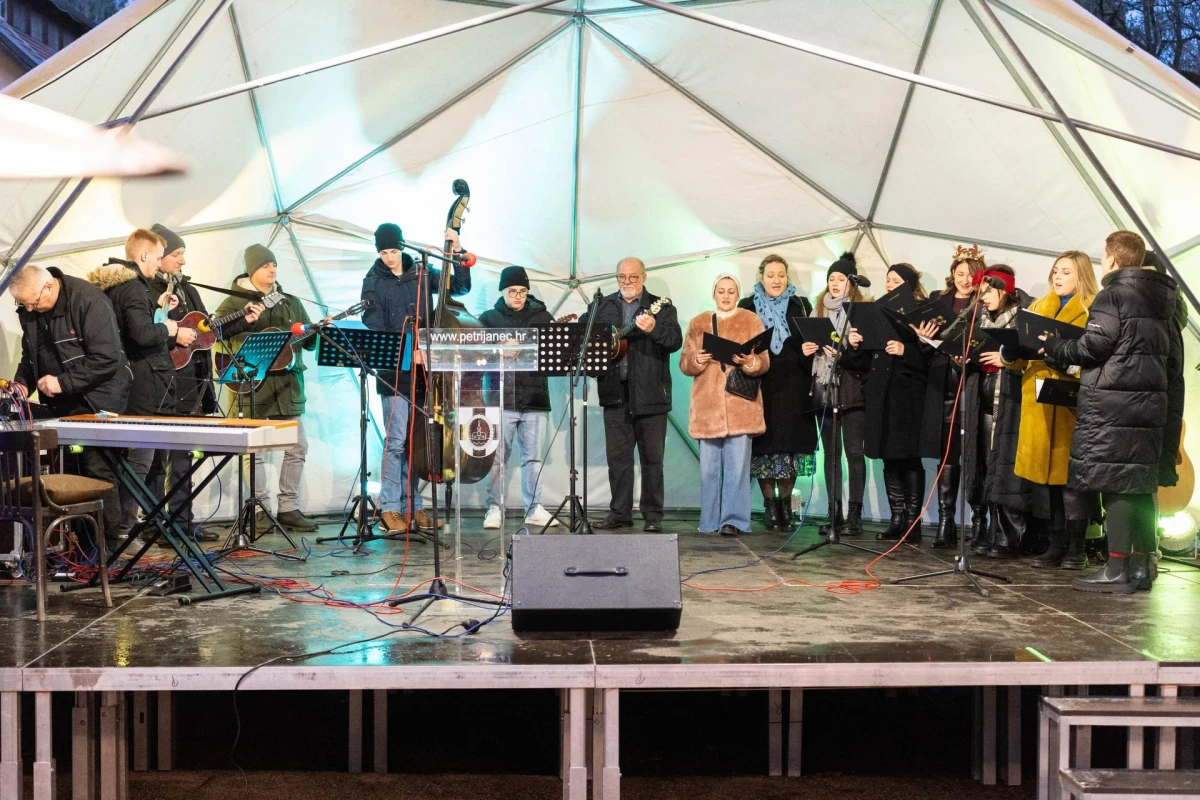 advent u zelendvoru 2024 – opcina petrijanec 17