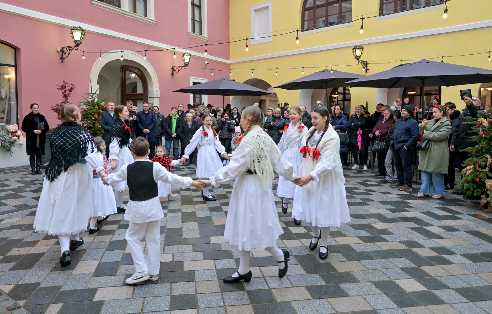 advent_s_pricom_atrij_druga_subota_prosinac_2025 (11)