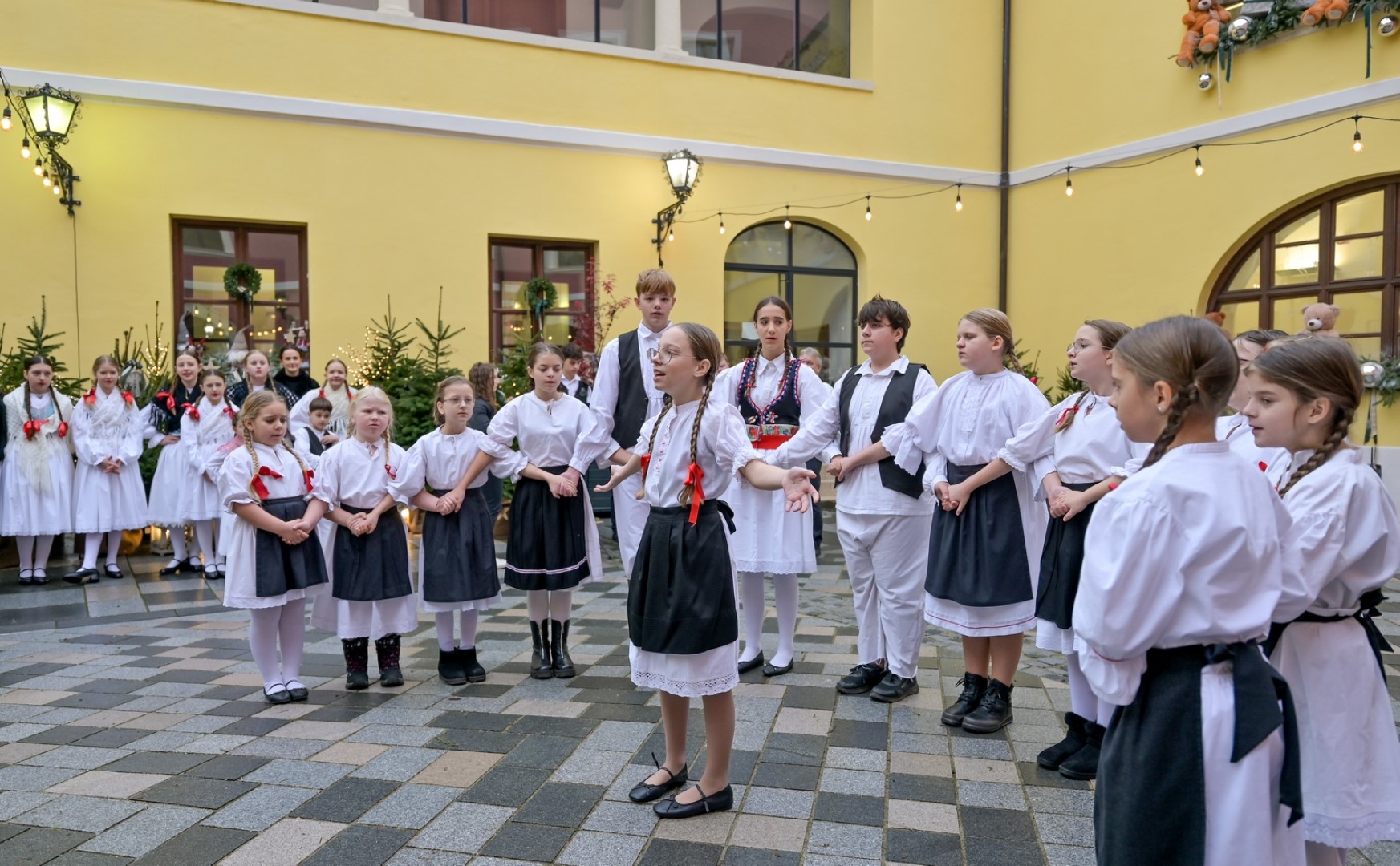 advent_s_pricom_atrij_druga_subota_prosinac_2025 (15)