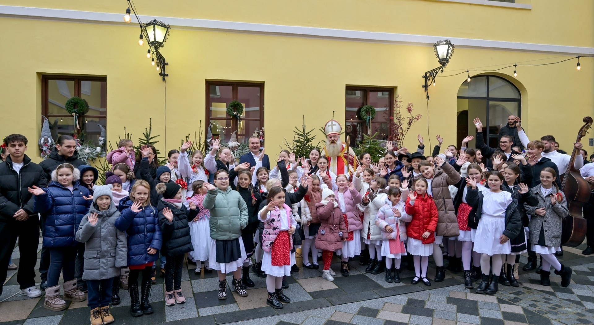 advent_s_pricom_atrij_druga_subota_prosinac_2025 (2)