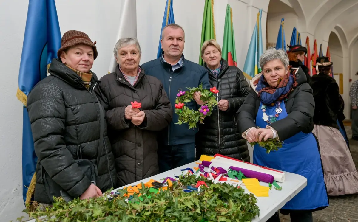 advent_u_atriju_kolaci_sarma_zaklada_vita_2025 (19)