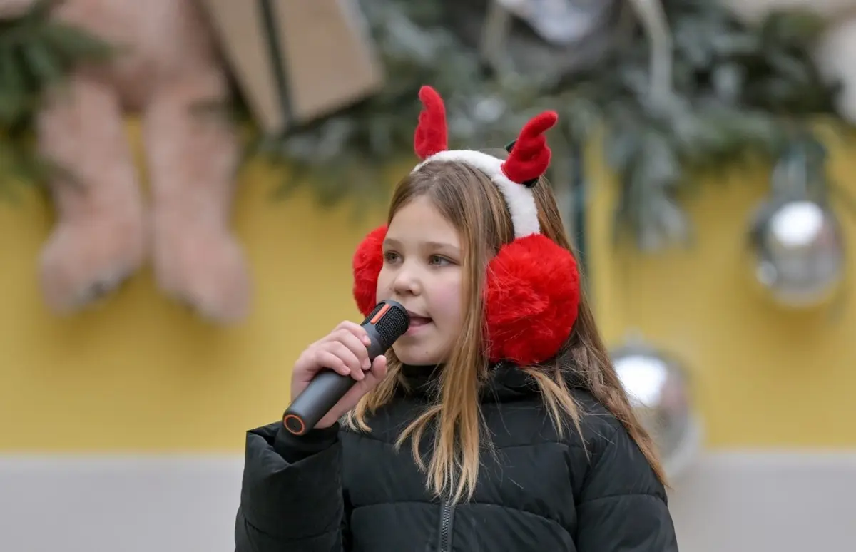 advent_u_atriju_kolaci_sarma_zaklada_vita_2025 (21)