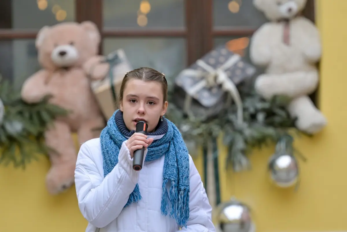 advent_u_atriju_kolaci_sarma_zaklada_vita_2025 (22)