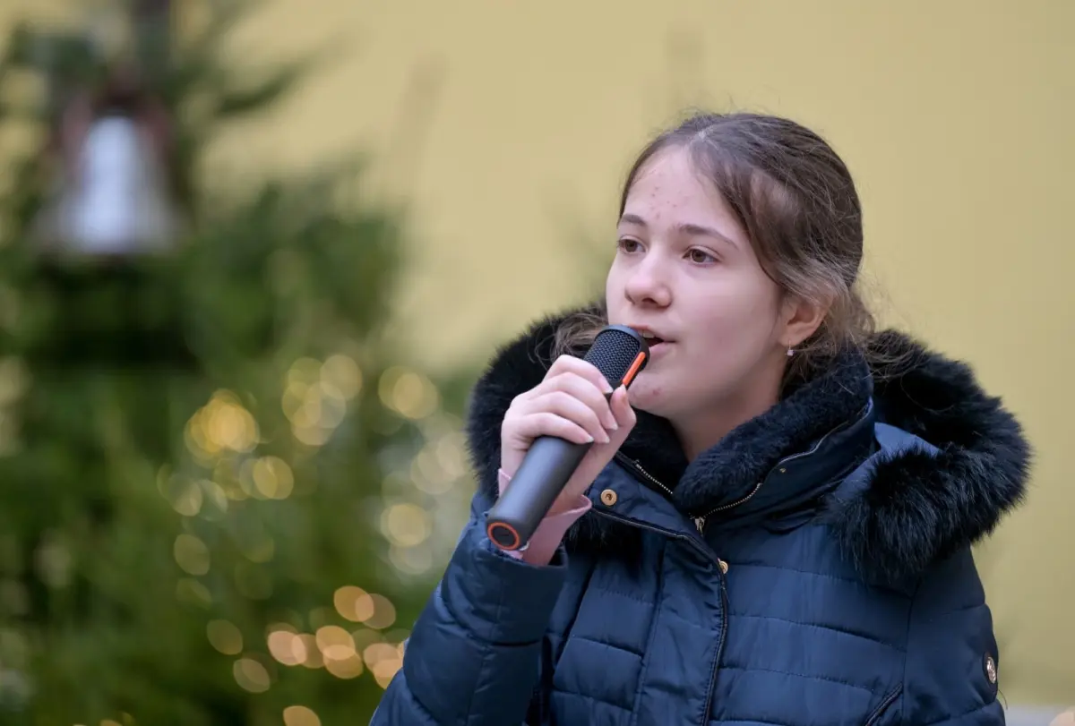 advent_u_atriju_kolaci_sarma_zaklada_vita_2025 (25)