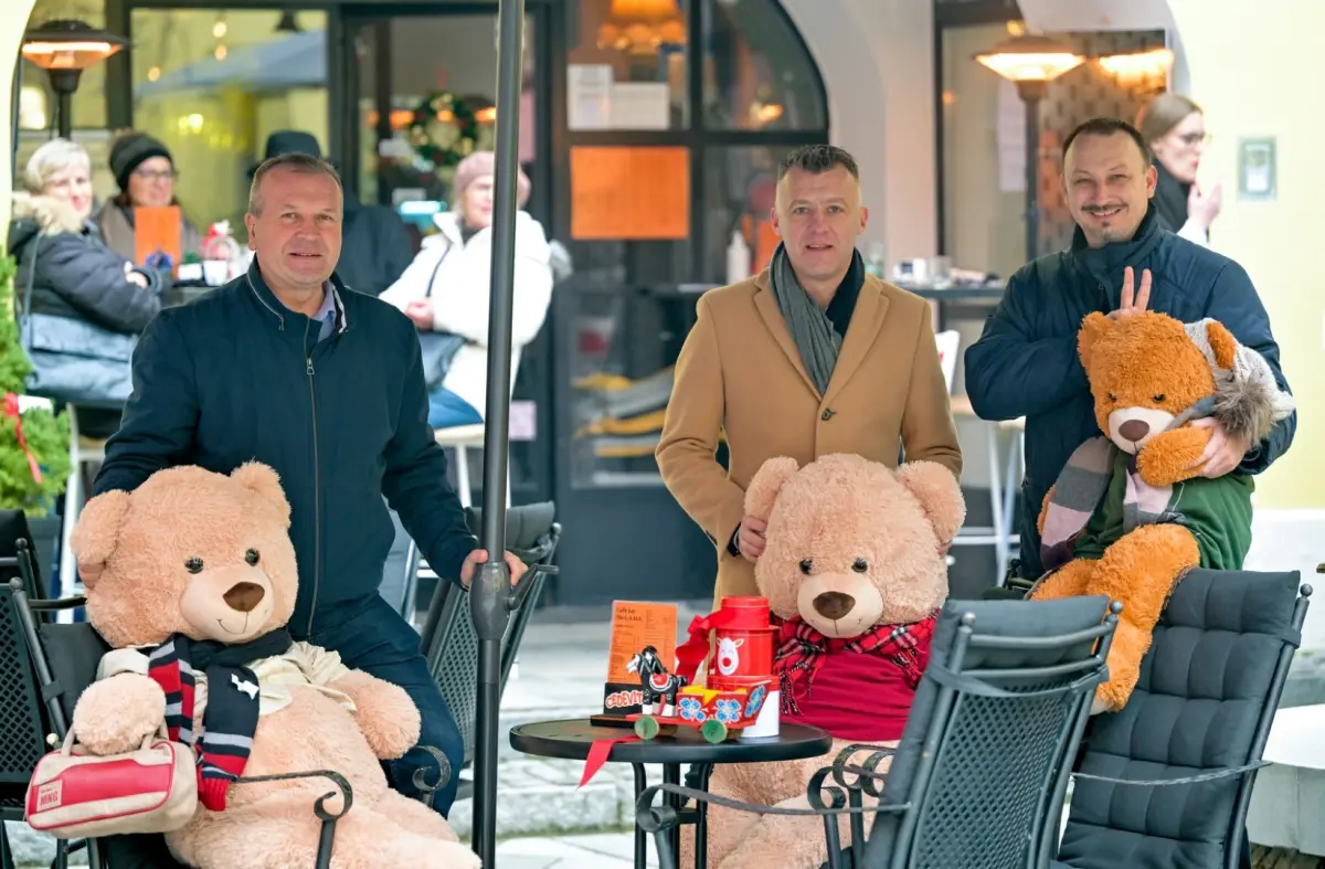 advent_u_atriju_kolaci_sarma_zaklada_vita_2025 (27)