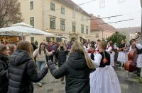 advent_u_atriju_kolaci_sarma_zaklada_vita_2025 (5_1)