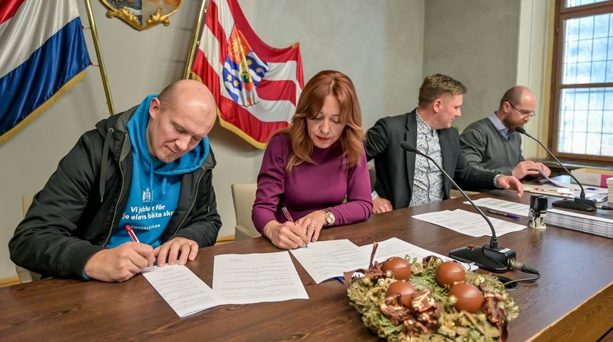 Image 5565717 (auto) Image 5565717 (auto)