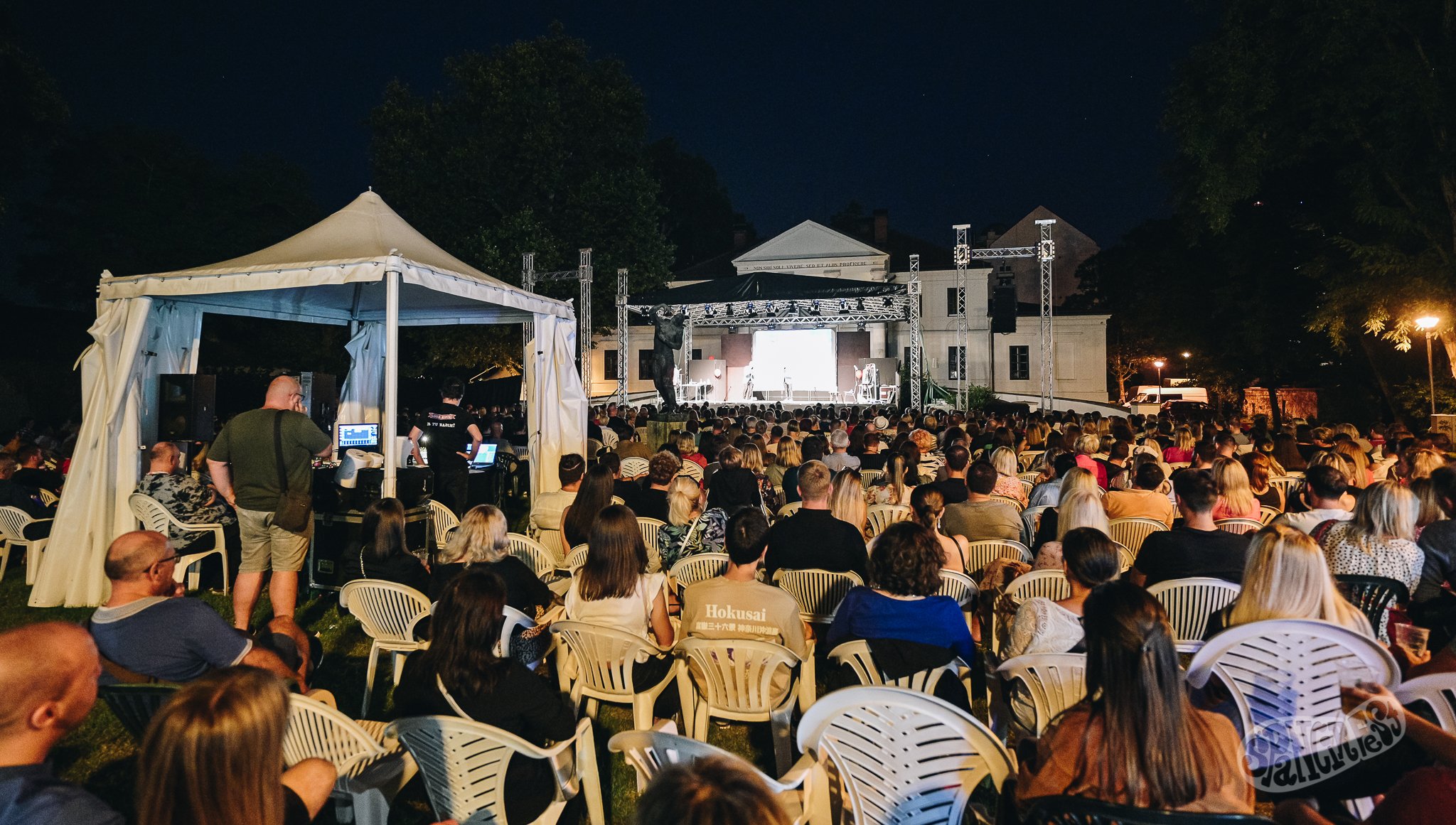 Image 5455216 (auto)