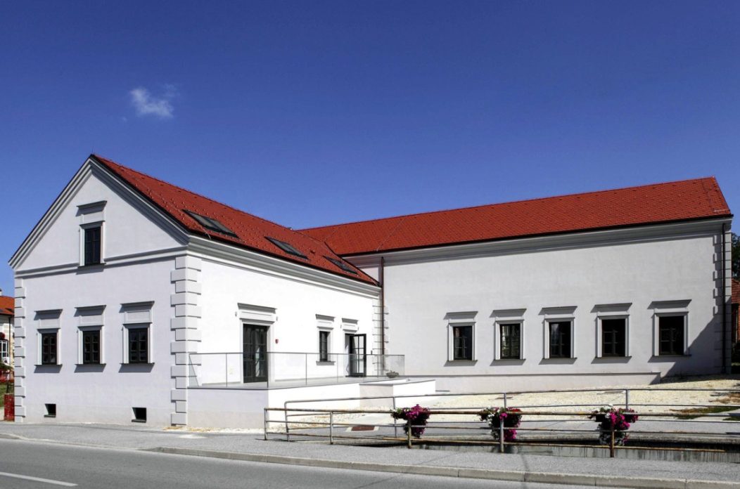 muzej planinarstva Grad ivanec muzej planinarstva Grad ivanec