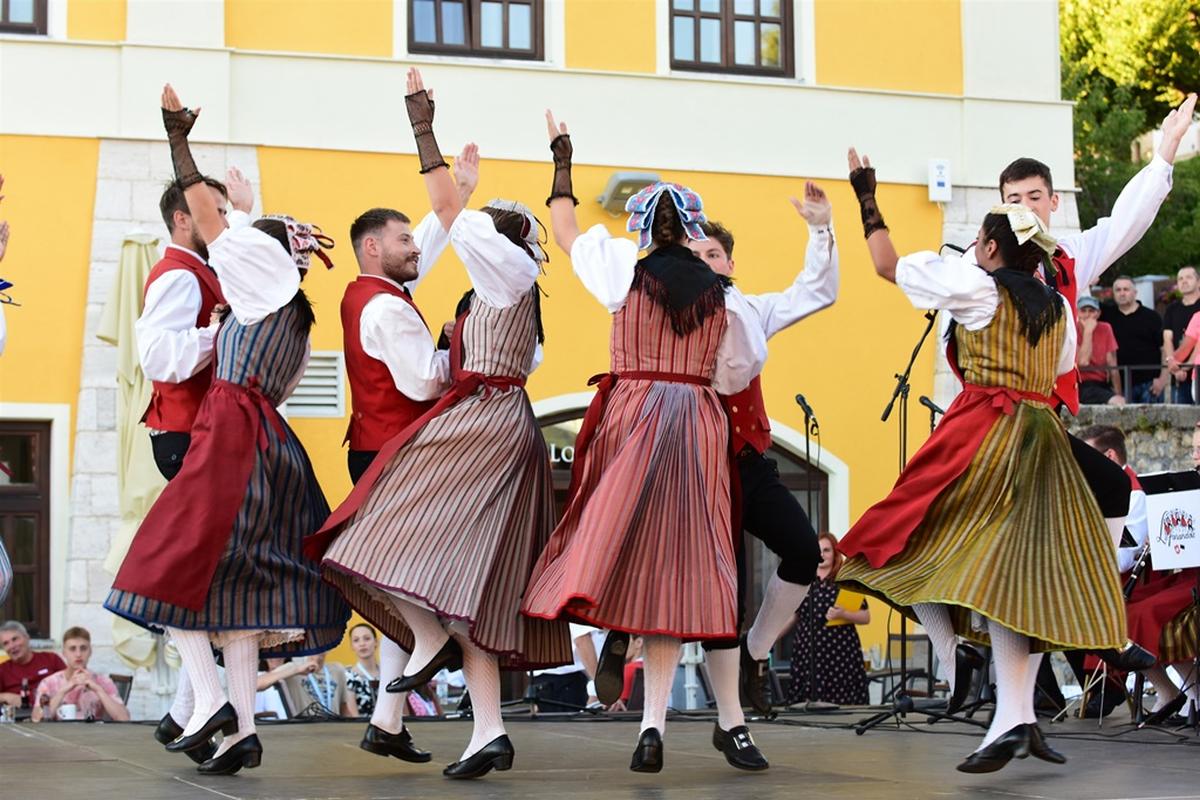 Image 5420576 (auto)