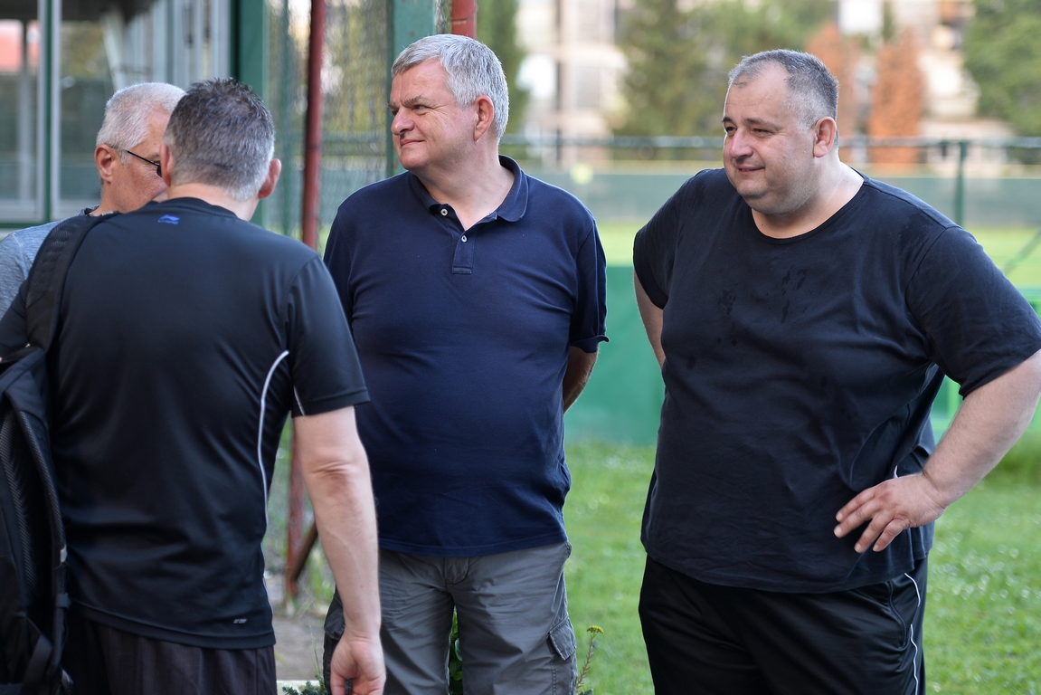 Crni i bijeli – mali nogomet