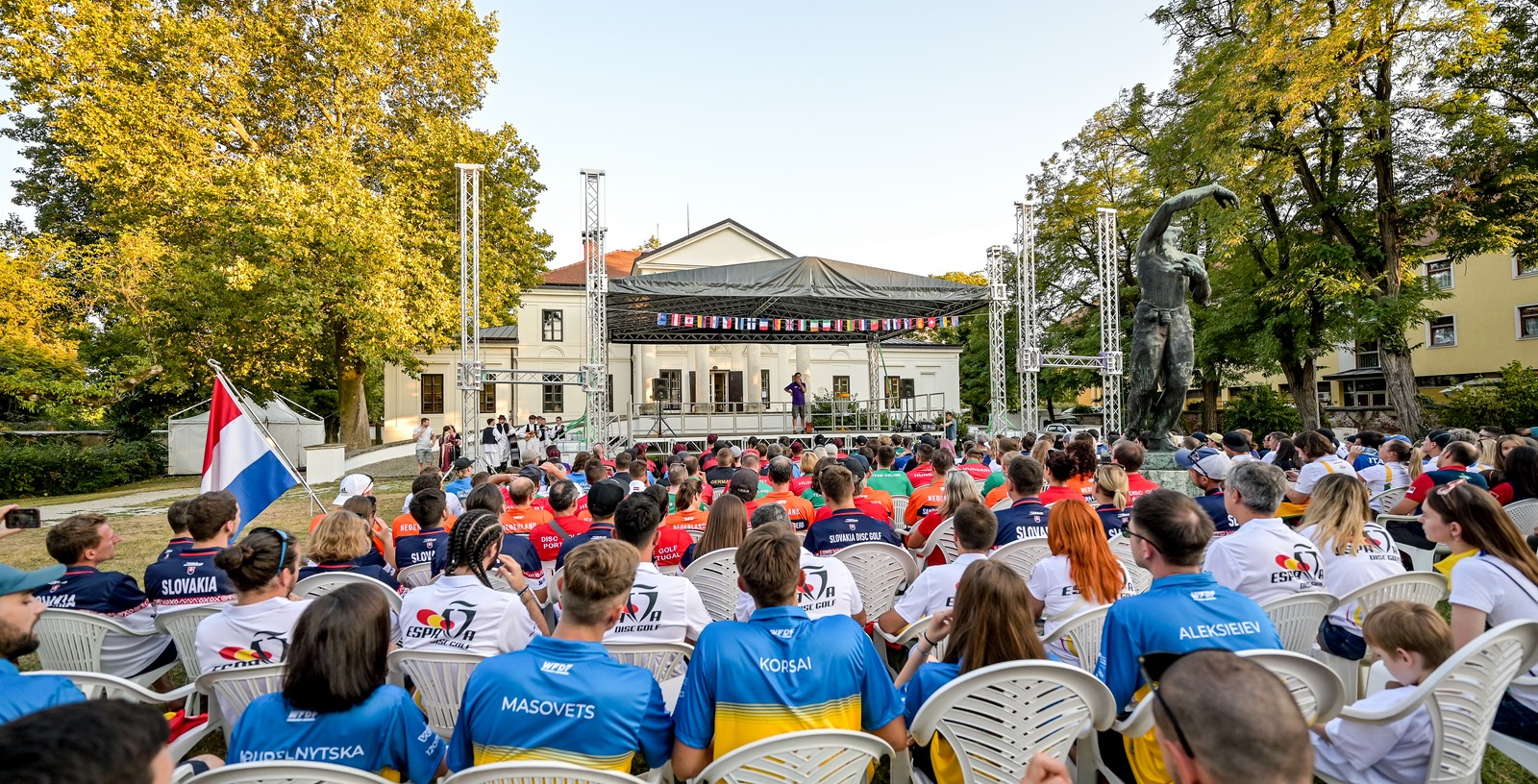 Image 5448736 (auto)