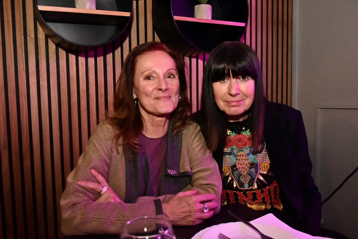 antuntun – vzhr 19