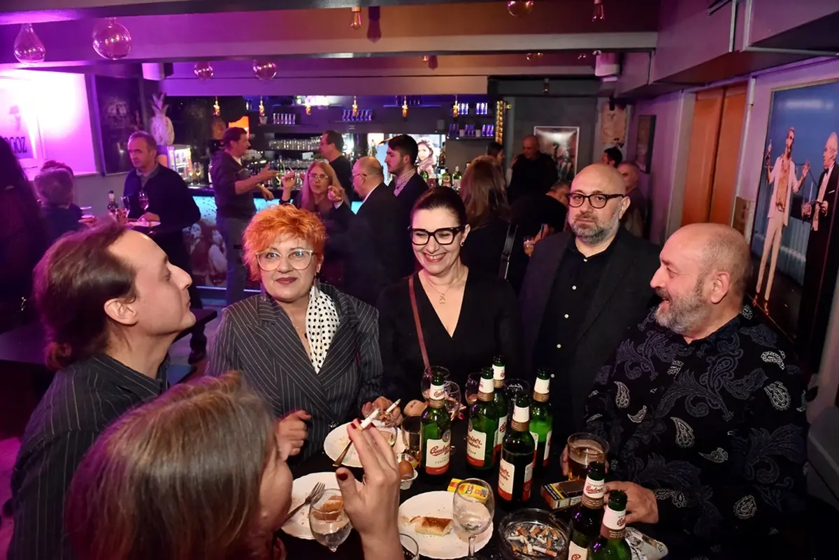 antuntun – vzhr 20