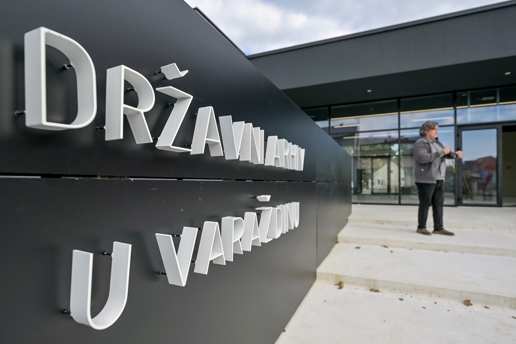 arhiv nova zgrada (5) arhiv nova zgrada (5)