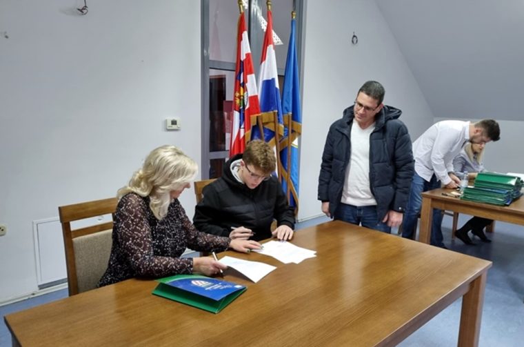 arhivska fotografija