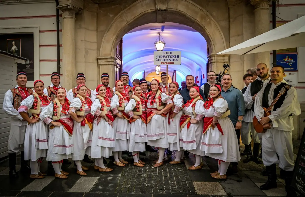 atrij_spancirfest_2025 (5) – vz zup atrij_spancirfest_2025 (5) – vz zup