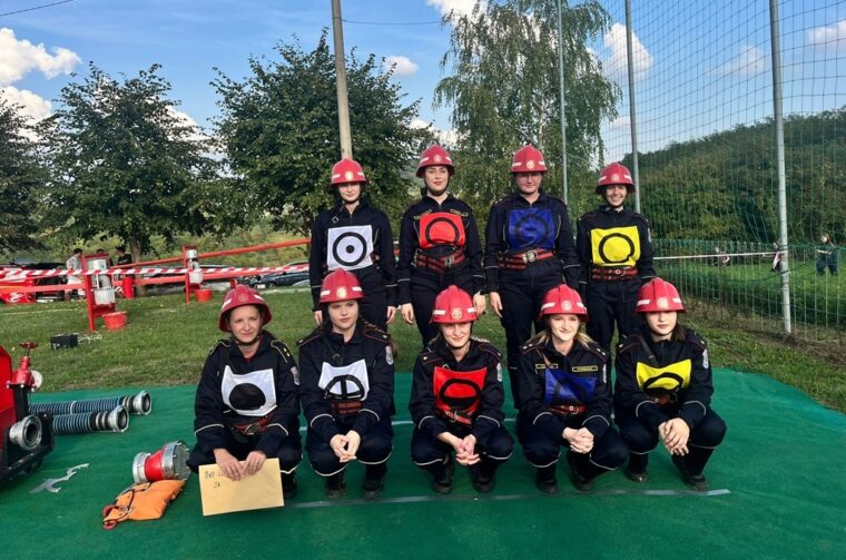 b.hum – scepanje (10)