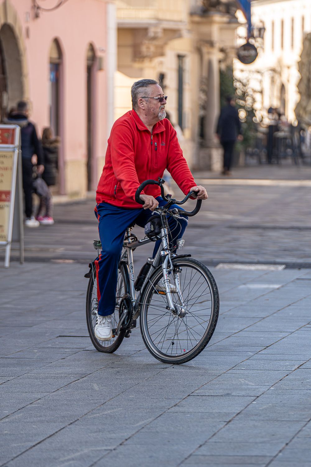 Image 5980585 (auto)