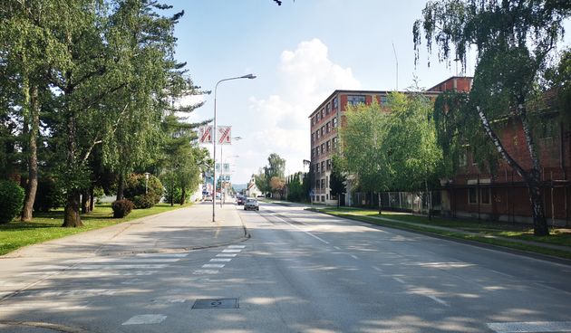 Zagrebačka ulica, Varteks