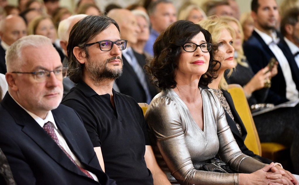 Image 5848687 (auto)