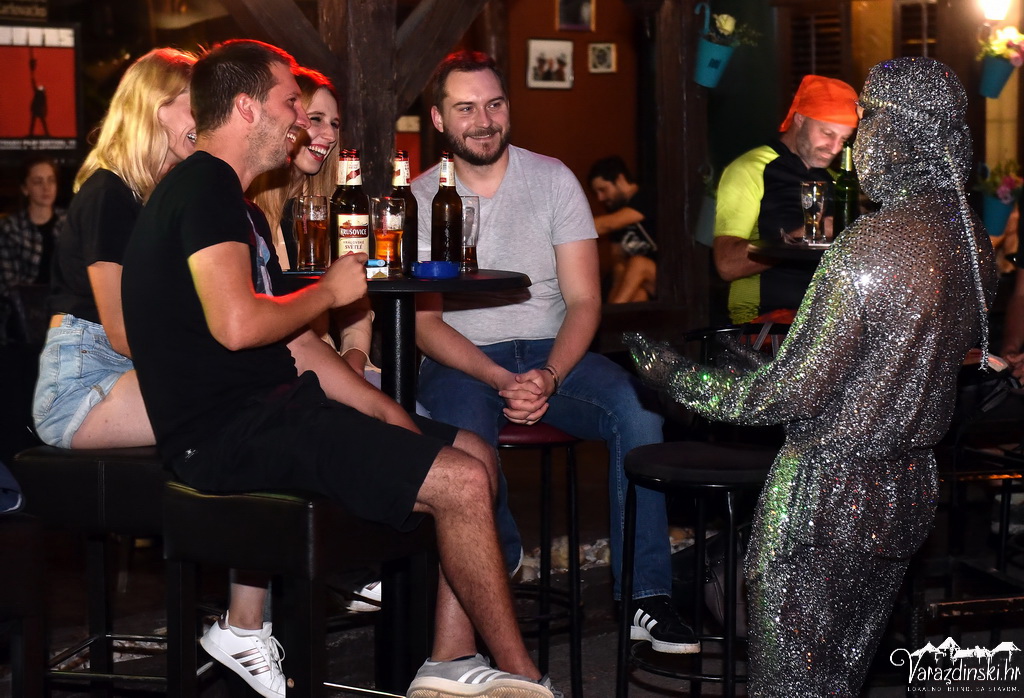 Trash Film Festival, elephant, the fakin lajsne