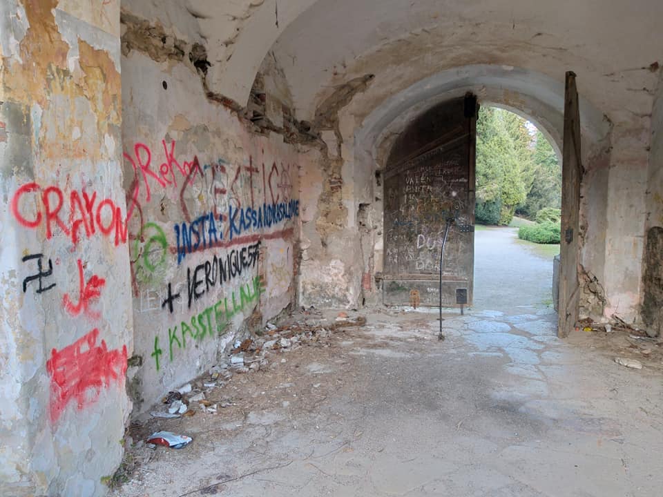 Dvorac Bombelles, Arboretum Opeka