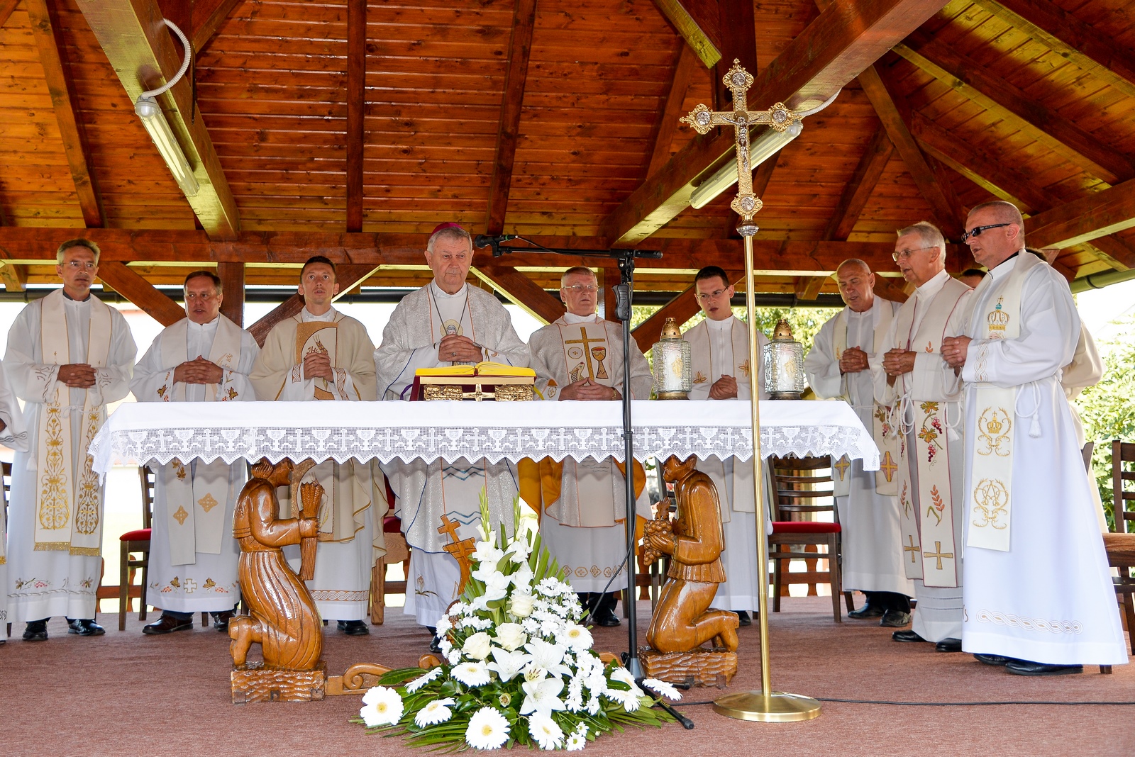 Velika Gospa, Biškupec,