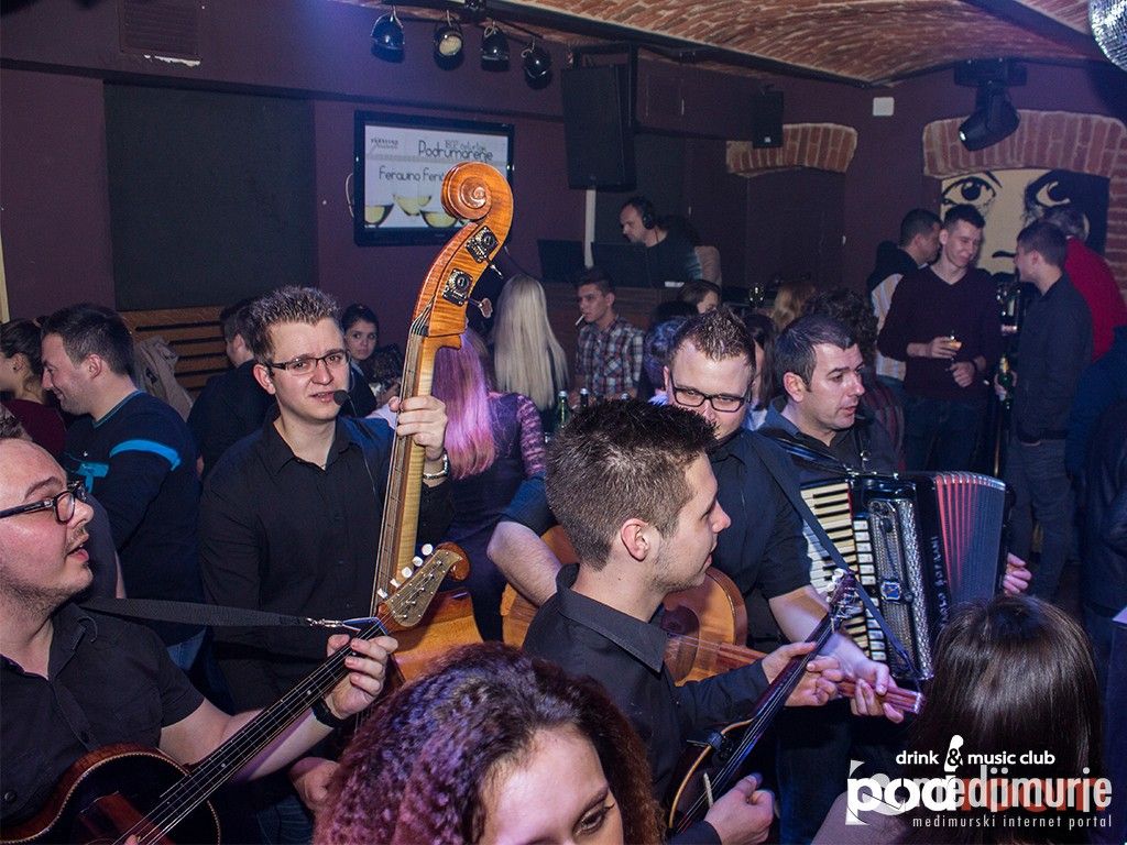 podroomcakovec0014780447