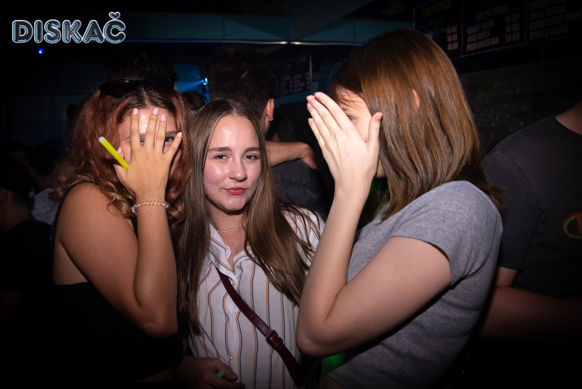 Image 3994393 (auto)