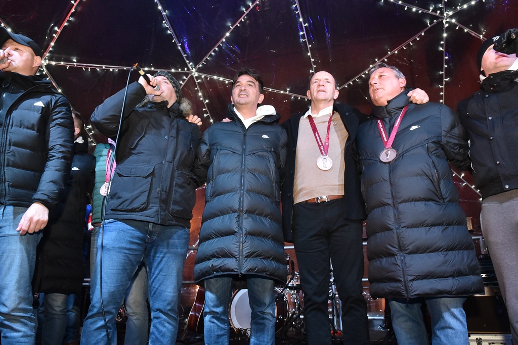 Image 5562551 (auto)