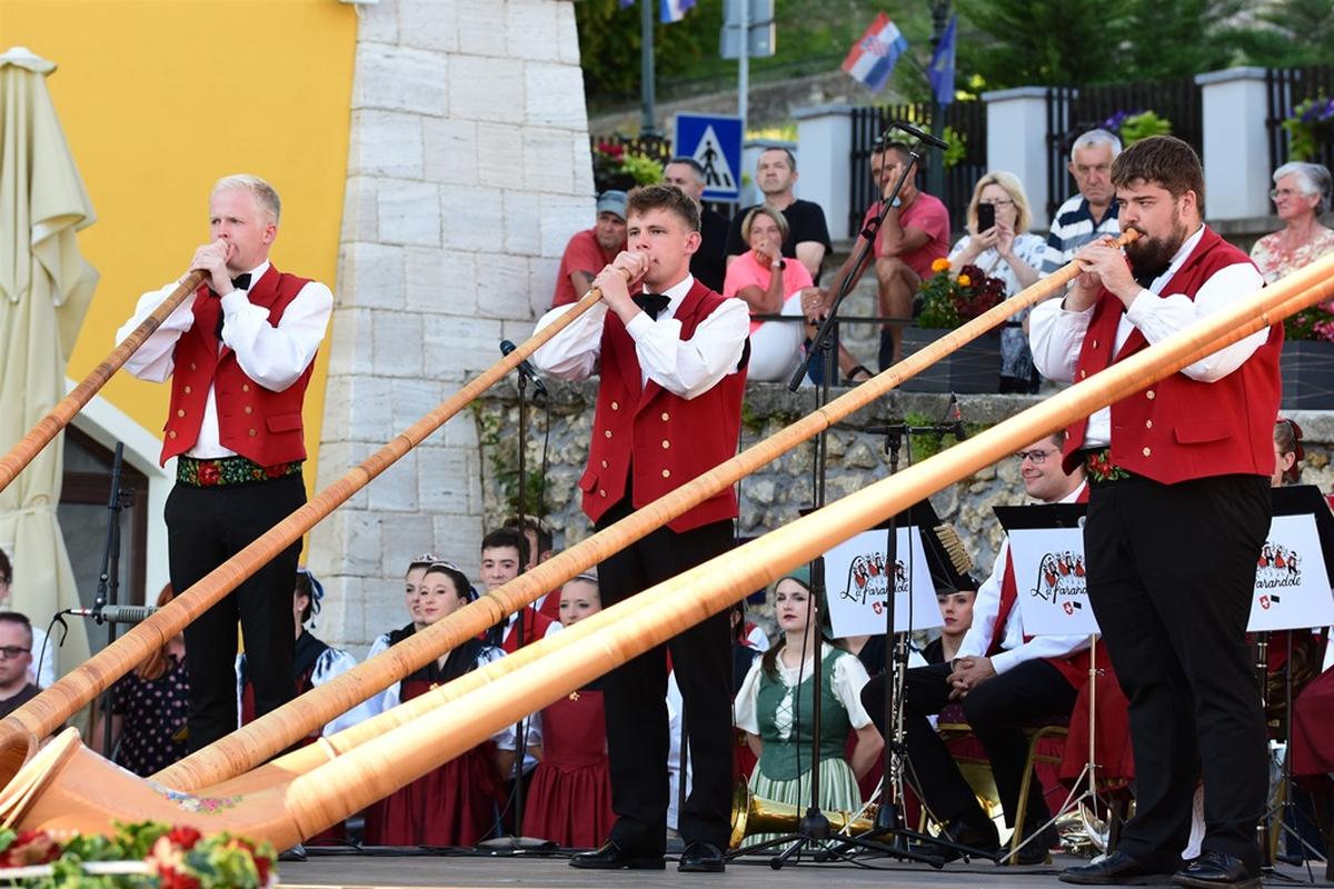 Image 5420572 (auto)