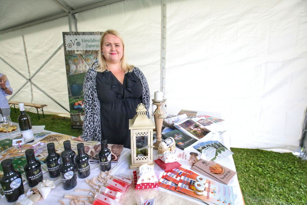 20180615115447img471701174297