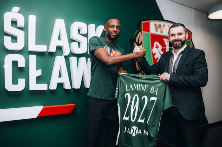 b427e472-cdcb-4d15-bf2a-c0ae1f2a6893