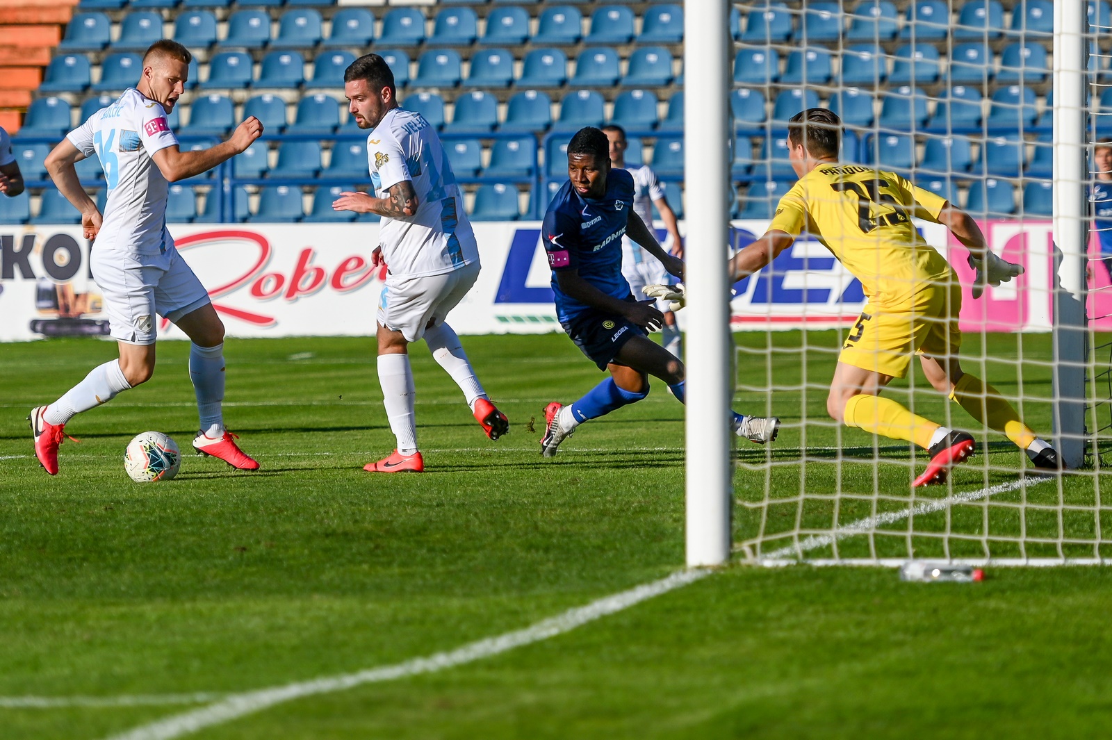 Image 4514596 (auto)