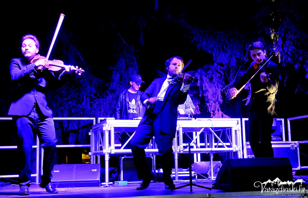 Total Baroque – electro show