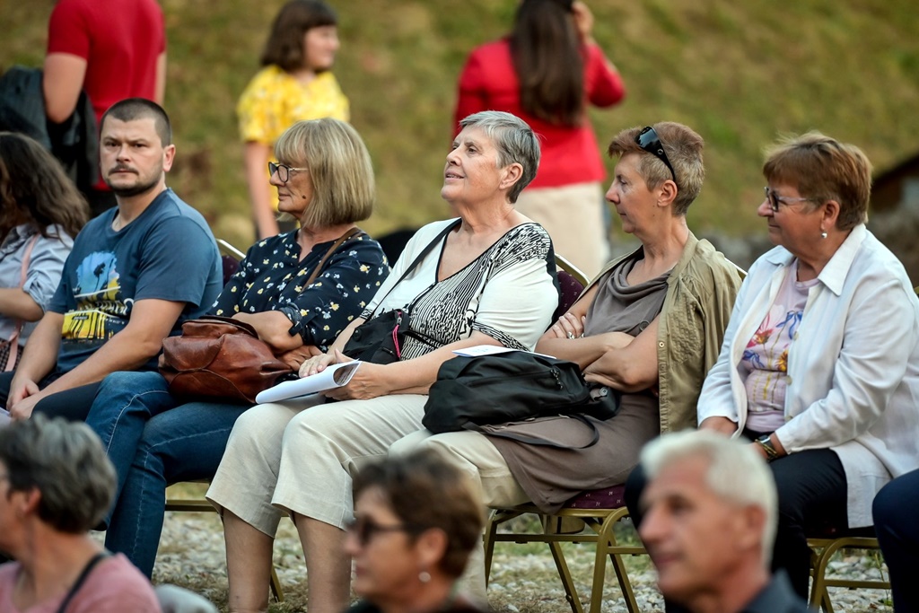 Image 5831733 (auto)